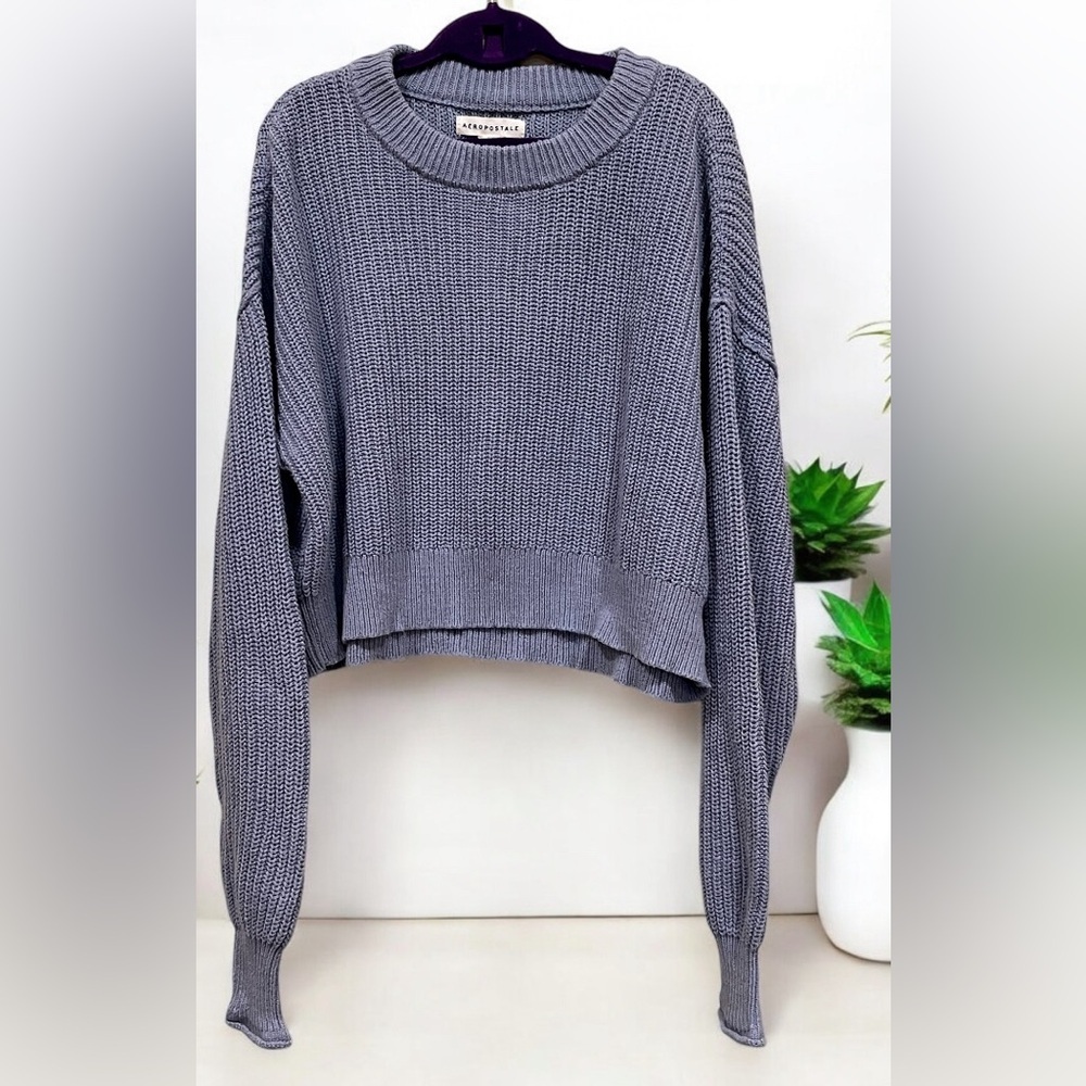Aeropostale Women / Junior Blue crew neck Sweater Long Sleeves Cropped size XS